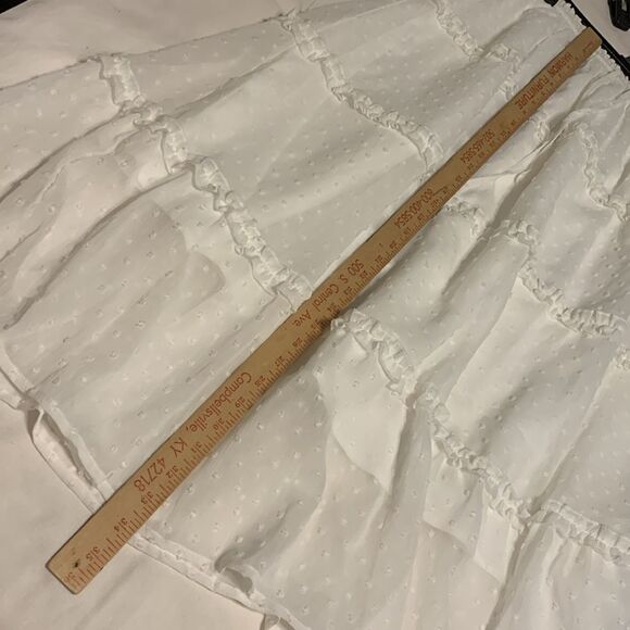 Size Large Swiss Dot Pattern Peasant skirt with four tiers.  NWOT - Picture 4 of 7